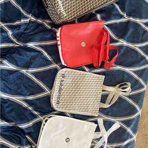 Lulu lemon Tote Bags